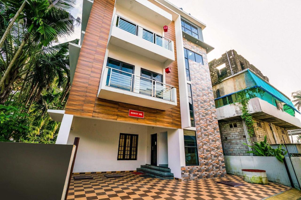 Hotel O Thykoodam Apartments Kochi ภายนอก รูปภาพ