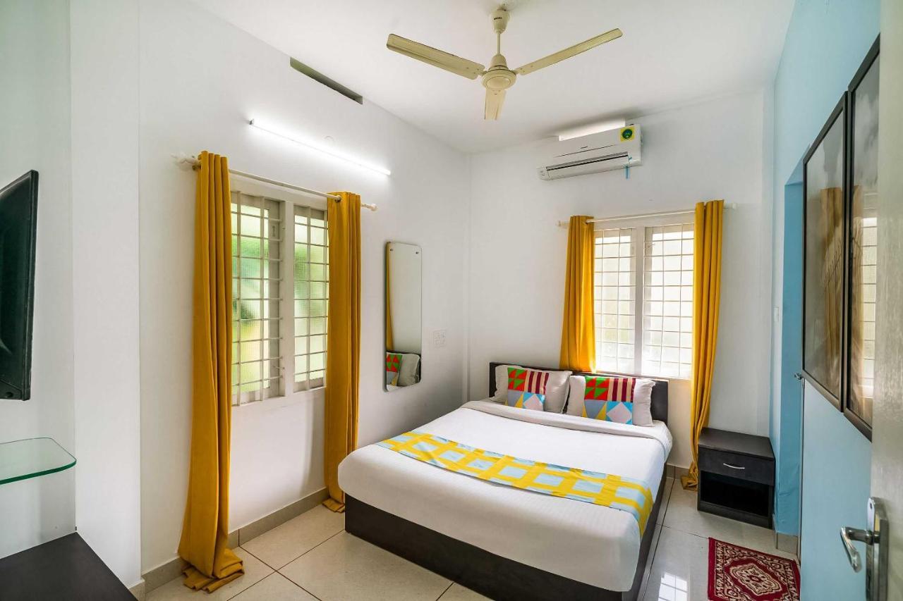 Hotel O Thykoodam Apartments Kochi ภายนอก รูปภาพ